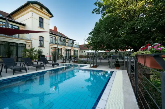 Elizabeth Hotel - Tiszta er�b�l ny�r (min. 3 �j)