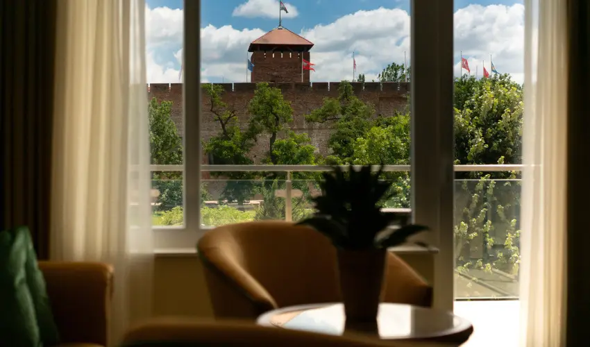 Elizabeth Hotel Gyula - Nyugdjas kedvezmnyes rak bfreggelivel (1 jtl)