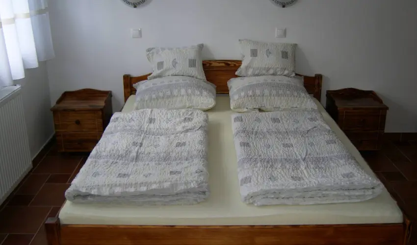 EMAN Apartmanh�z S�rv�r S�rv�r - Csal�di aj�nlat 