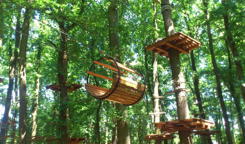 EMAN Apartmanh�z S�rv�r S�rv�r - Csal�di aj�nlat 