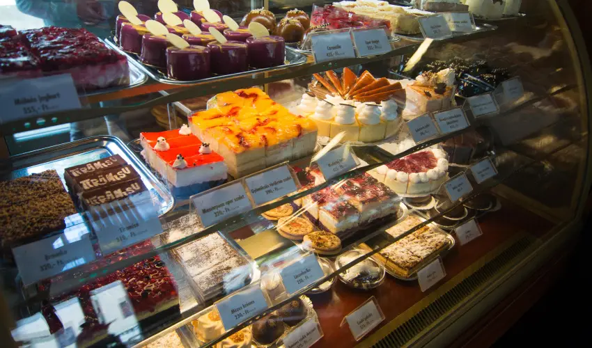 Erzsbet Nagy Szlloda Paks - Senior ajnlat (min. 2 j)