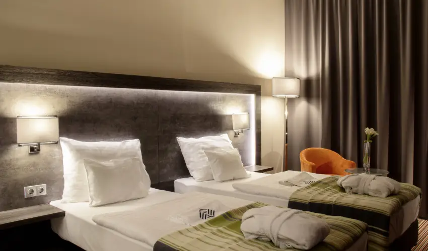 ETO Park Hotel**** Superior Business & Stadium Gy�r - Nyugd�jas kedvezm�nyes �rak (1 �jt�l)