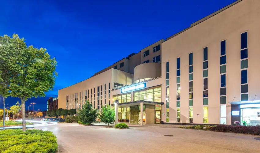 ETO Park Hotel**** Superior Business & Stadium Gy�r - Nyugd�jas kedvezm�nyes �rak (1 �jt�l)