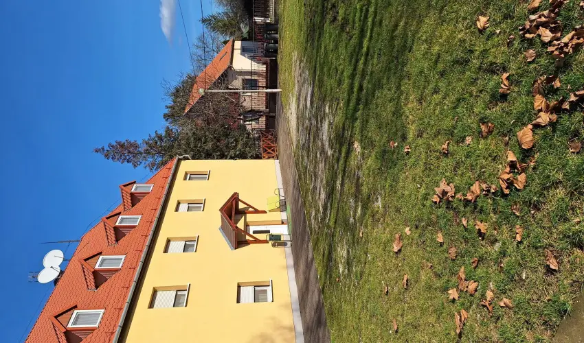 Feny� Panzi� Mez�k�vesd - Nyugd�jas kedvezm�nyes �rak f�lpanzi�val (1 �jt�l)