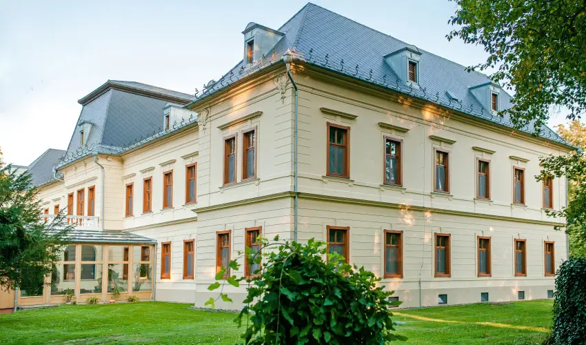 Főnix Wellness Resort Nógrádgárdony - Rejtély a Főnixben (min. 2 éj)