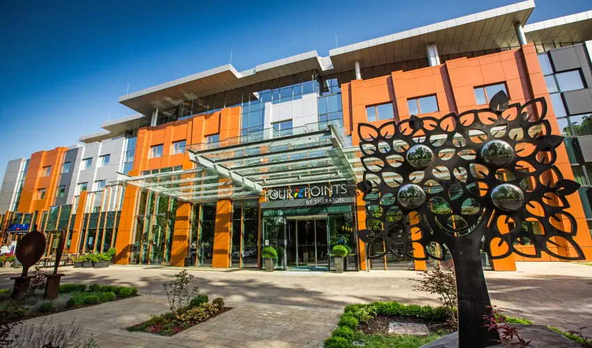 Four Points by Sheraton Kecskemt Hotel & Konferenciakzpont Kecskemt - Nyugdjas kedvezmnyes rak reggelivel (1 jtl)