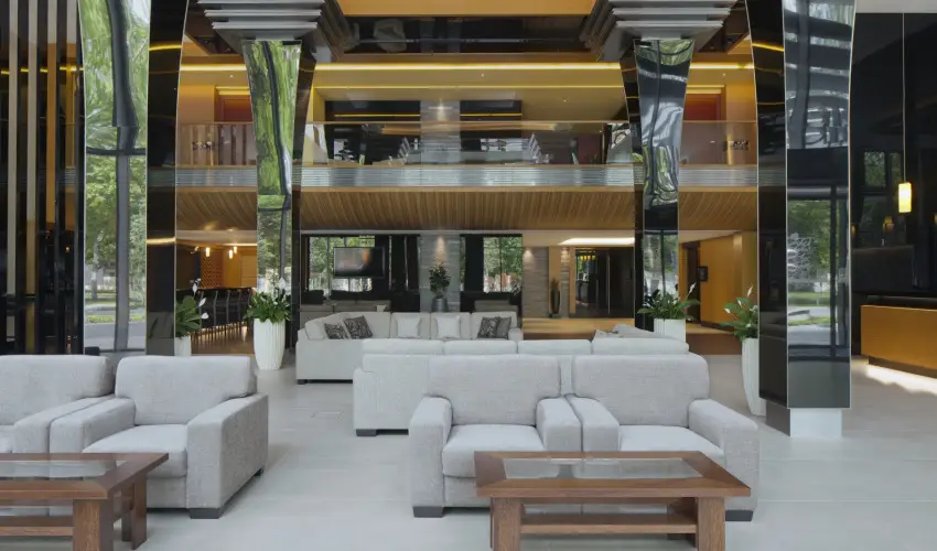 Four Points by Sheraton Kecskemt Hotel & Konferenciakzpont Kecskemt - Nyugdjas kedvezmnyes rak reggelivel (1 jtl)