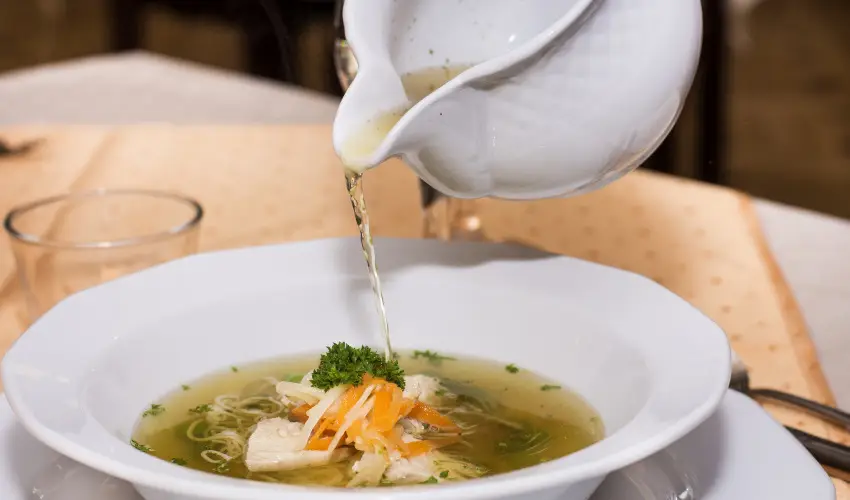 Fried Kast�ly Hotel Simontornya - Nyugd�jas kedvezm�nyes �rak f�lpanzi�s ell�t�ssal (1 �jt�l)