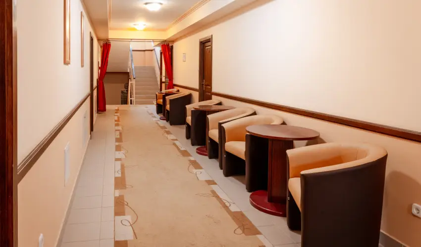 Fried Kast�ly Hotel Simontornya - Nyugd�jas kedvezm�nyes �rak f�lpanzi�s ell�t�ssal (1 �jt�l)