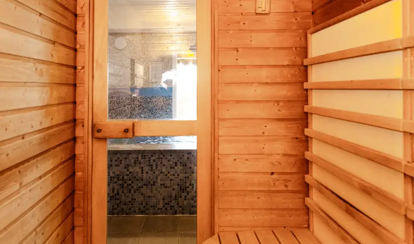 Fried Kast�ly Hotel Simontornya - Nyugd�jas kedvezm�nyes �rak f�lpanzi�s ell�t�ssal (1 �jt�l)