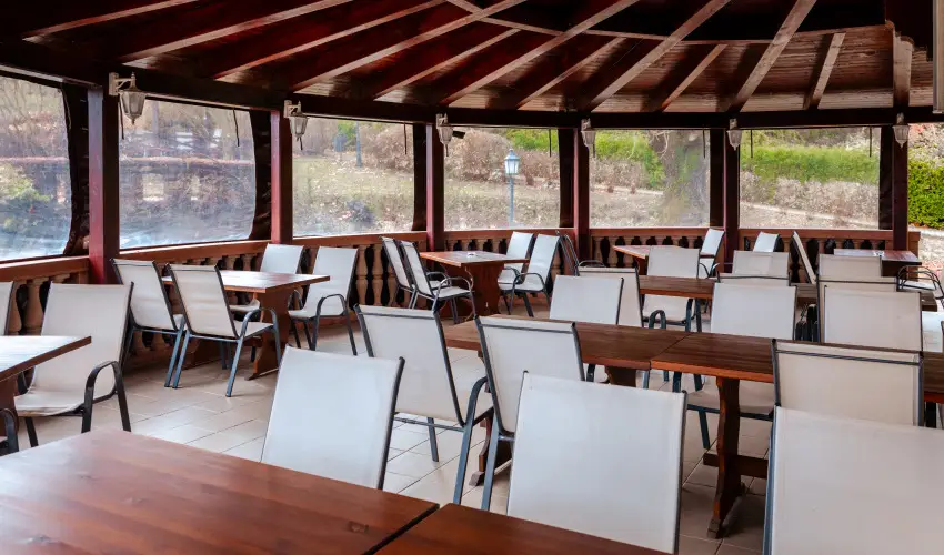 Fried Kast�ly Hotel Simontornya - Nyugd�jas kedvezm�nyes �rak f�lpanzi�s ell�t�ssal (1 �jt�l)