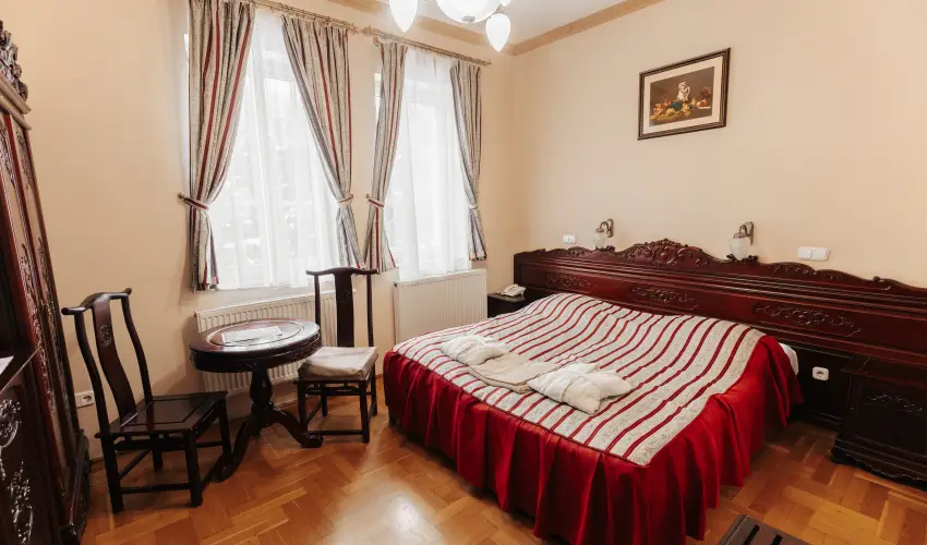 Fried Kast�ly Hotel Simontornya - Nyugd�jas kedvezm�nyes �rak f�lpanzi�s ell�t�ssal (1 �jt�l)