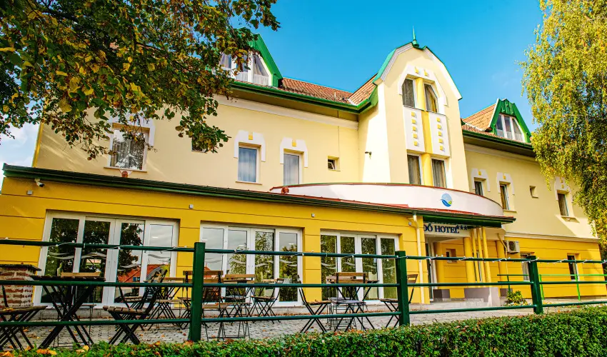 Frd Hotel Zalakaros - Kt jszaks ajnlat flpanzival, frdbelpvel (min. 2 j)