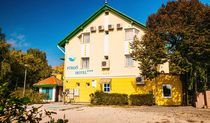 Frd Hotel Zalakaros - Kt jszaks ajnlat flpanzival, frdbelpvel (min. 2 j)