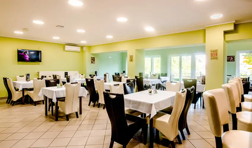 Frd Hotel Zalakaros - Kt jszaks ajnlat flpanzival, frdbelpvel (min. 2 j)