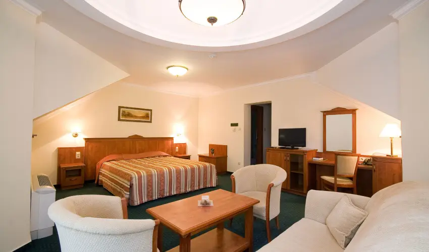 Gerby Kria Hotel s Lovasudvar Lajosmizse - Nyugdjas kedvezmnyes rak (1 jtl)