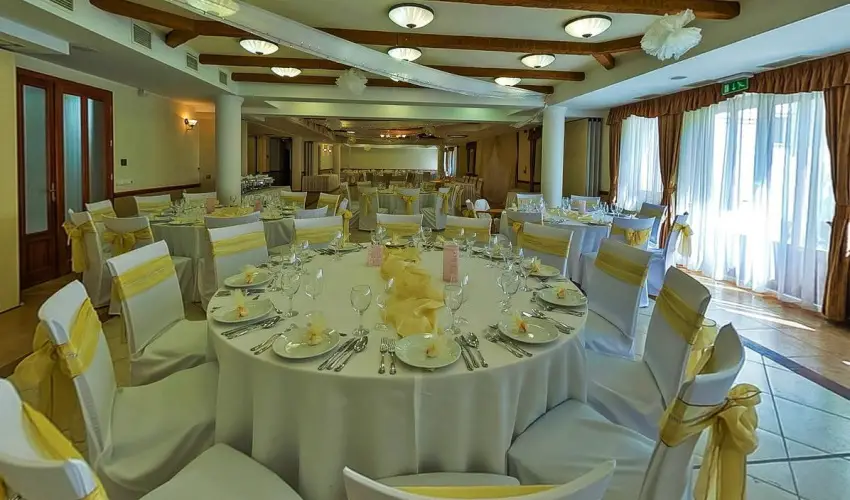 Gerby Kria Hotel s Lovasudvar Lajosmizse - Nyugdjas kedvezmnyes rak (1 jtl)