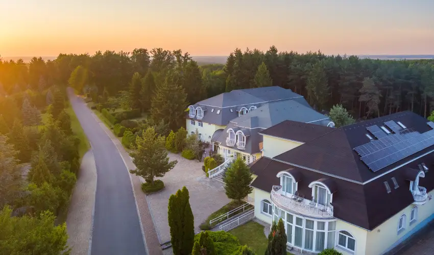 Gosztola Gy�ngye-az erd� sz�llod�ja Gosztola - Idilli nyugd�jas pihen�s extra szolg�ltat�sokkal (min. 2 �j)