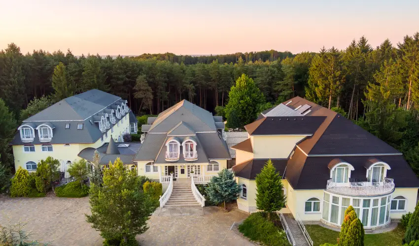 Gosztola Gy�ngye-az erd� sz�llod�ja Gosztola - Idilli nyugd�jas pihen�s extra szolg�ltat�sokkal (min. 2 �j)