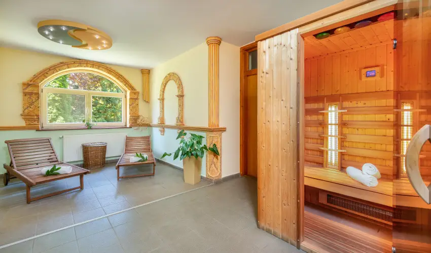 Gosztola Gy�ngye-az erd� sz�llod�ja Gosztola - Idilli nyugd�jas pihen�s extra szolg�ltat�sokkal (min. 2 �j)