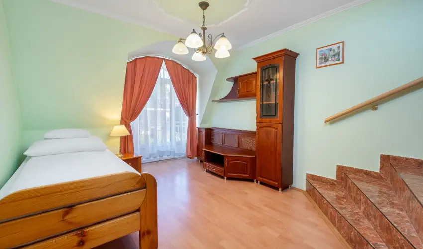 Gosztola Gy�ngye-az erd� sz�llod�ja Gosztola - Idilli nyugd�jas pihen�s extra szolg�ltat�sokkal (min. 2 �j)