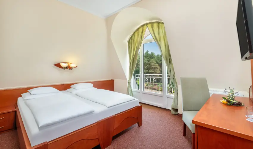 Gosztola Gy�ngye-az erd� sz�llod�ja Gosztola - Idilli nyugd�jas pihen�s extra szolg�ltat�sokkal (min. 2 �j)