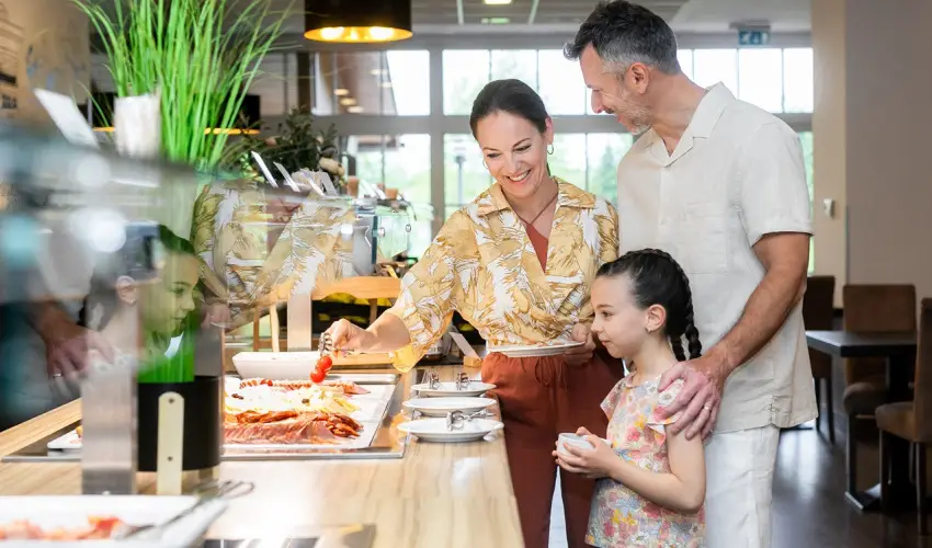 Gotthard Therme Hotel & Conference Szentgotthrd - Senior 55+ ajnlat frdbelpvel (1 jtl)