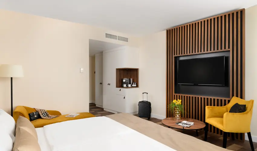 Grand Hotel Esztergom Esztergom - Elfoglalsi akci (min. 2 j)