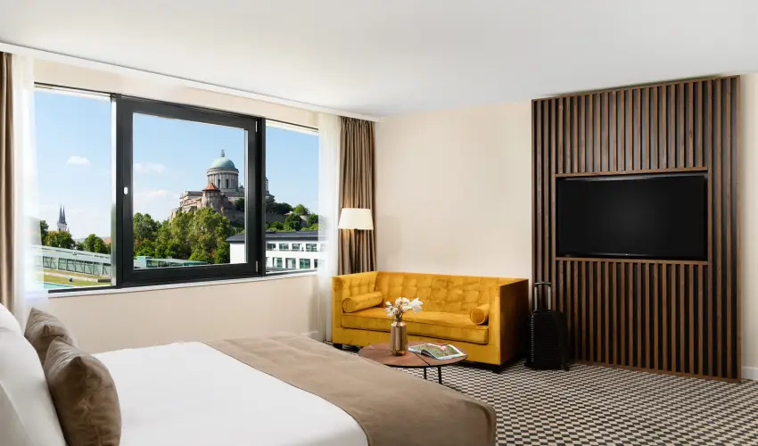 Grand Hotel Esztergom Esztergom - Elfoglalsi akci (min. 2 j)