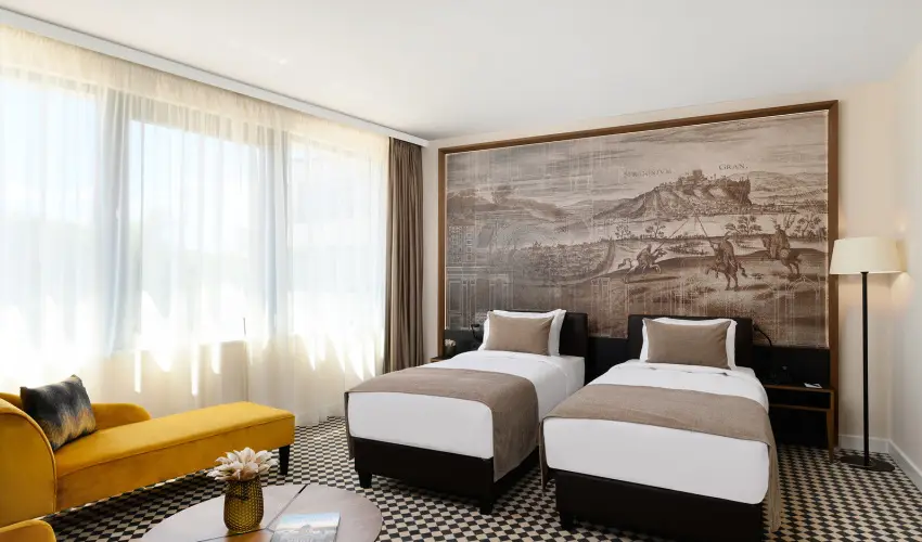 Grand Hotel Esztergom Esztergom - Elfoglalsi akci (min. 2 j)