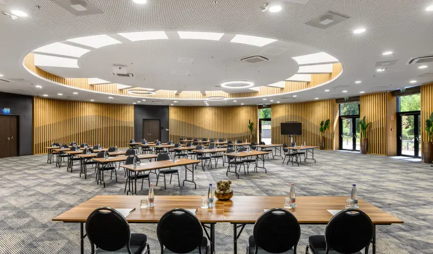 Grand Hotel Esztergom Esztergom - Elfoglalsi akci (min. 2 j)