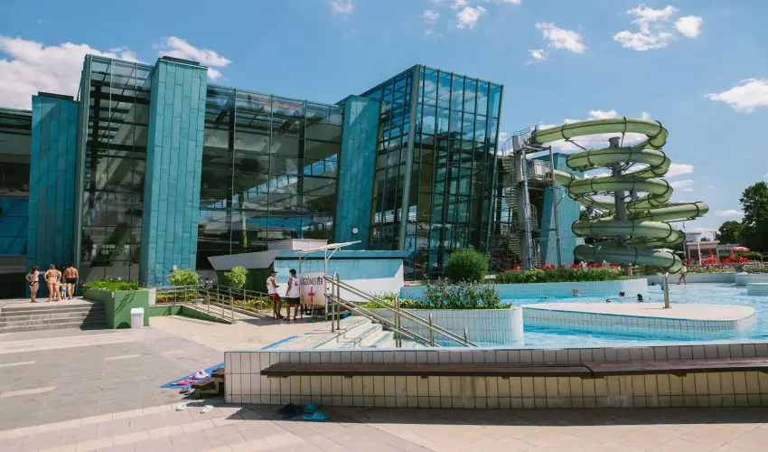 Grand Hotel Esztergom Esztergom - Elfoglalsi akci (min. 2 j)