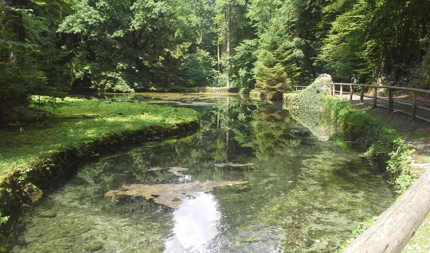 Aliz Villa Szilv�sv�rad - �res� a korai foglal�knak (min. 3 �j)