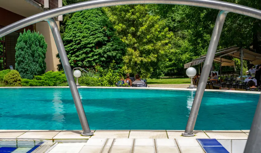 Ensana Thermal Srvr Srvr - Wellness pihens masszzzsal (min. 2 j)