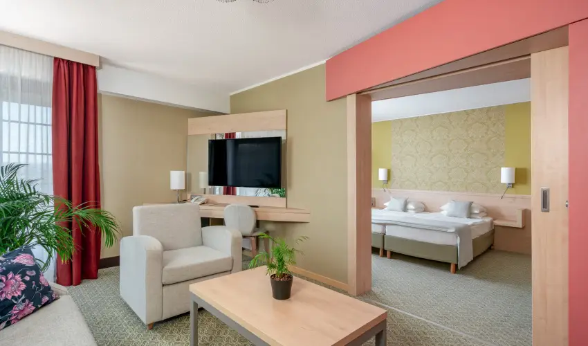 Ensana Thermal Aqua H�v�z - Wellness �lm�nyek all inclusive ell�t�ssal, el�foglal�ssal (1 �jt�l)