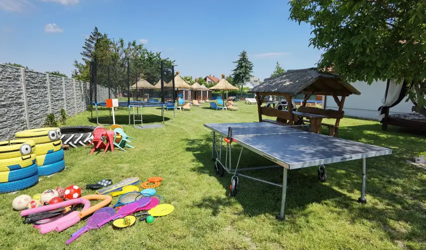 Hel�na Hotel & SPA Lev�l - Nyugd�jas kedvezm�nyes �rak reggelis ell�t�ssal (1 �jt�l)