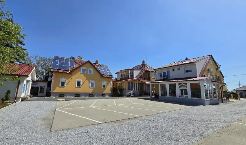 Hel�na Hotel & SPA Lev�l - Nyugd�jas kedvezm�nyes �rak reggelis ell�t�ssal (1 �jt�l)