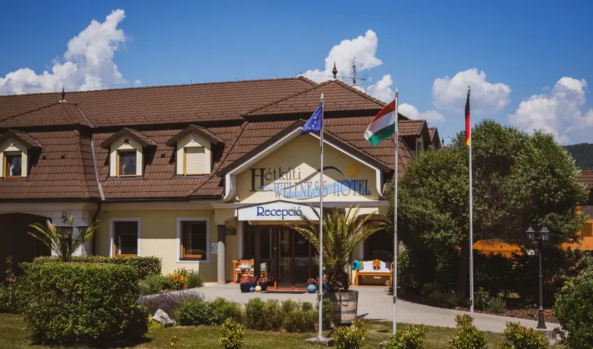 Htkti Wellness Hotel & Lovaspark Mr - Senior napok (min. 2 j)