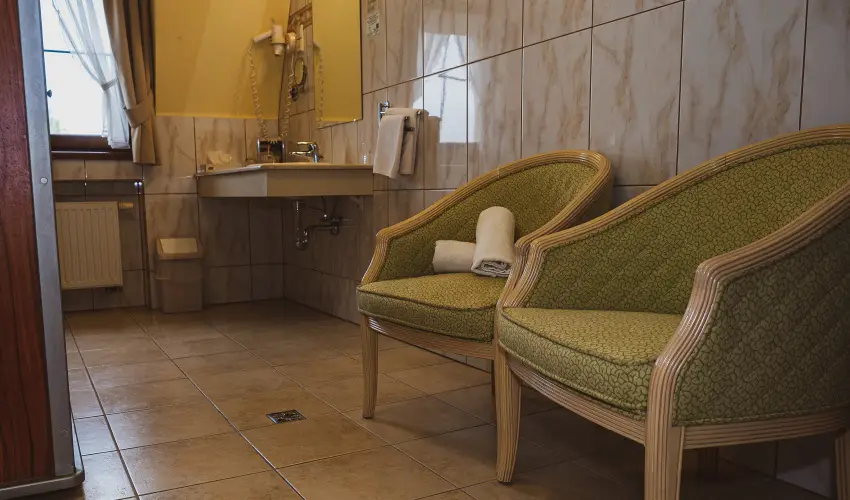 Htkti Wellness Hotel & Lovaspark Mr - Senior napok (min. 2 j)