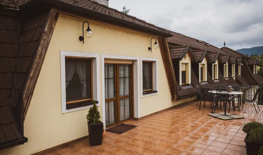 Htkti Wellness Hotel & Lovaspark Mr - Senior napok (min. 2 j)