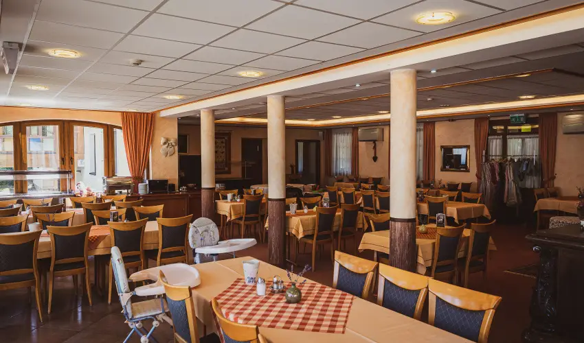 Htkti Wellness Hotel & Lovaspark Mr - Senior napok (min. 2 j)