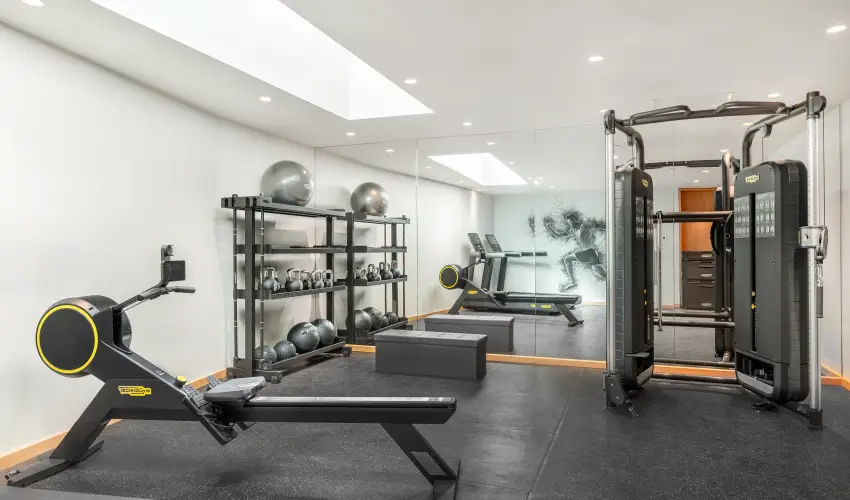 Hilton Garden Inn Debrecen City Center  Debrecen - Senior kikapcsol�d�s Debrecenben (min. 2 �j)