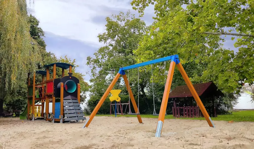 H�forr�s �d�l�- �s Lak�ssz�vetkezet Gyula - Nyugd�jas kedvezm�nyes �rak �nell�t�ssal (1 �jt�l)