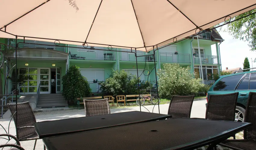 HoldLux Apartmanok Sárvár - Kedvezményes ajánlat (min. 2 éj)