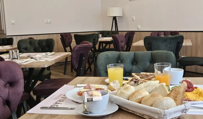 Holdvir�g Hotel S�rv�r - T�li Relax S�rv�ron f�lpanzi�val,  10% kedvezm�nnyel (min. 2 �j)