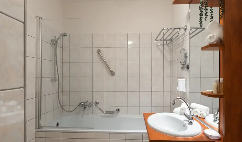 Holdvir�g Hotel S�rv�r - T�li Relax S�rv�ron f�lpanzi�val,  10% kedvezm�nnyel (min. 2 �j)