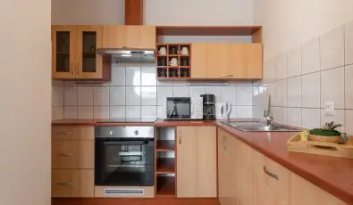 Holdvir�g Hotel S�rv�r