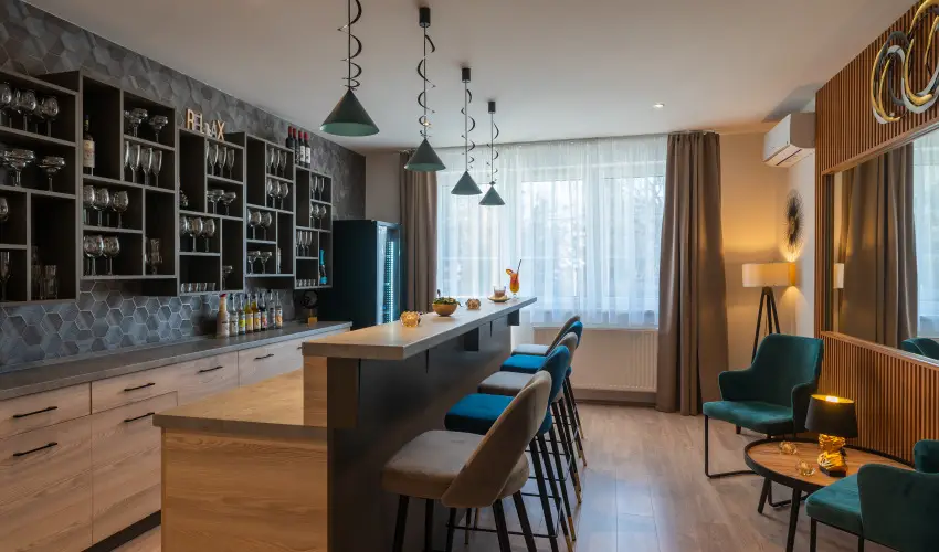 Holdvir�g Hotel S�rv�r - T�li Relax S�rv�ron f�lpanzi�val,  10% kedvezm�nnyel (min. 2 �j)