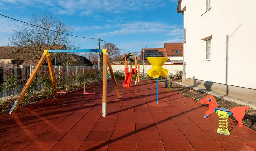 Holdvir�g Hotel S�rv�r - T�li Relax S�rv�ron f�lpanzi�val,  10% kedvezm�nnyel (min. 2 �j)