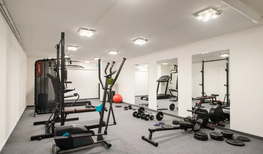 Holdvir�g Hotel S�rv�r - T�li Relax S�rv�ron f�lpanzi�val,  10% kedvezm�nnyel (min. 2 �j)